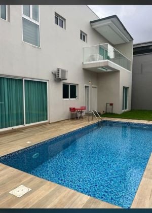 Villa duplex en location 
