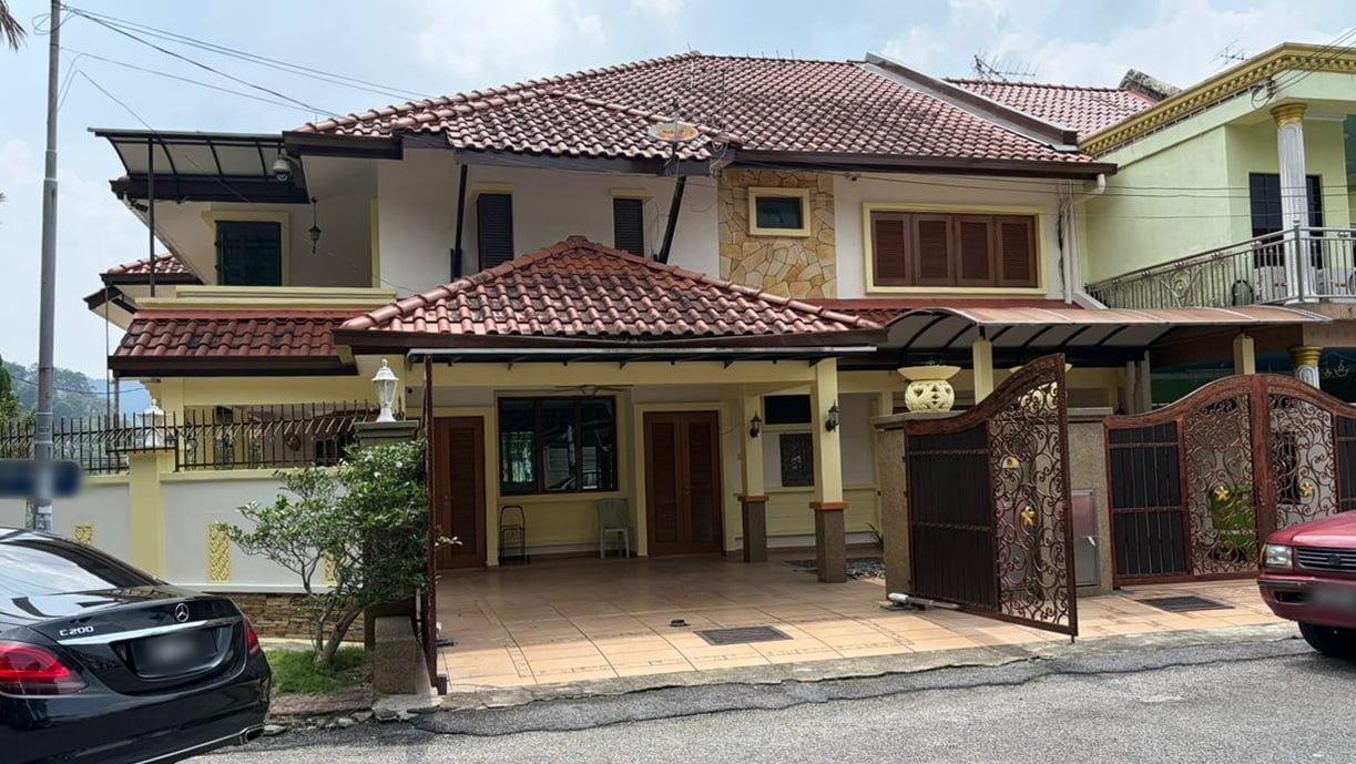 Extended Corner Terrace House Guarded & Gated, Kuala Lumpur