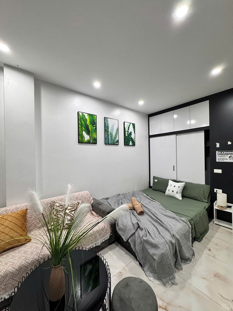 Nice, modern studio apartment in Ngoc Ha street, Ba Dinh district for rent