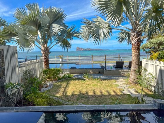 FOR RENT | 3-BEDROOM BEACHFRONT TOWNHOUSE | BAIN BOEUF North Coast, ...