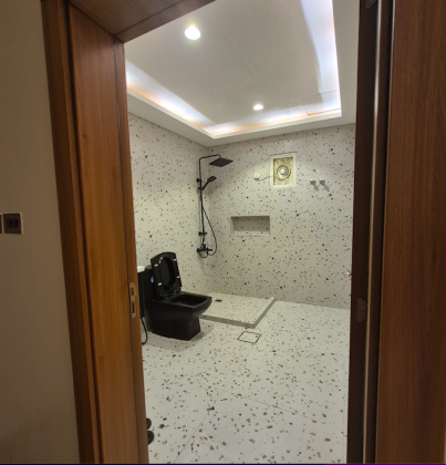 4-Bedroom Apartment | Fully Renovated | Entire Private Floor 