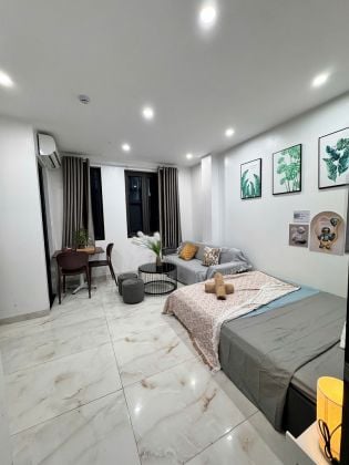 Nice, modern studio apartment in Ngoc Ha street, Ba Dinh district for rent