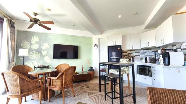 1 bedroom beach condo on Mae Ramphueng Beach in Rayong - Price 1,850,000 ...