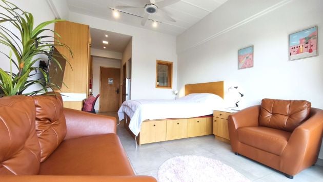 Attractive beach condo on Mae Ramphueng Beach in Rayong. Now 1,295,000 THB