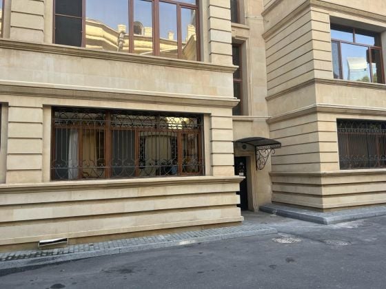 2-room flat near seaside boulevard & Sahil m/st 