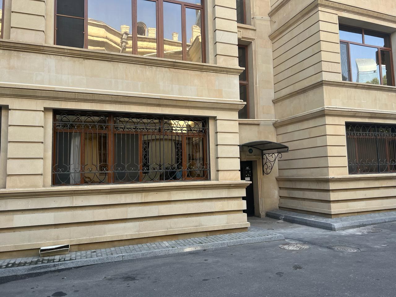2-room flat near seaside boulevard & Sahil m/st 