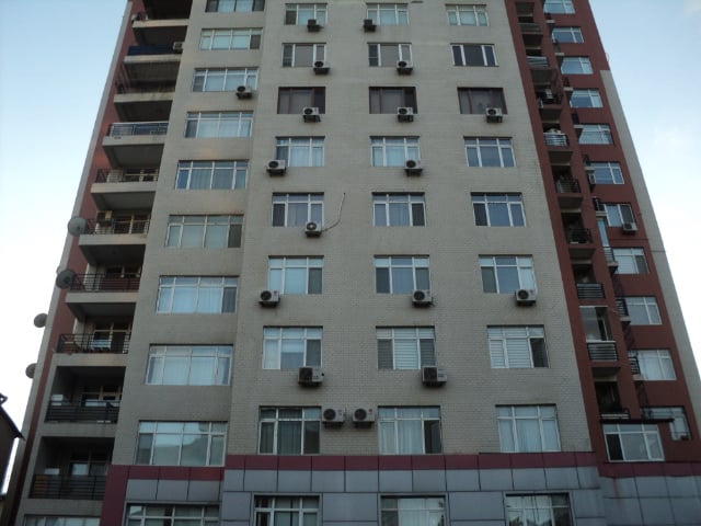 2-room BDR near İzmir park & State Statistics Committee