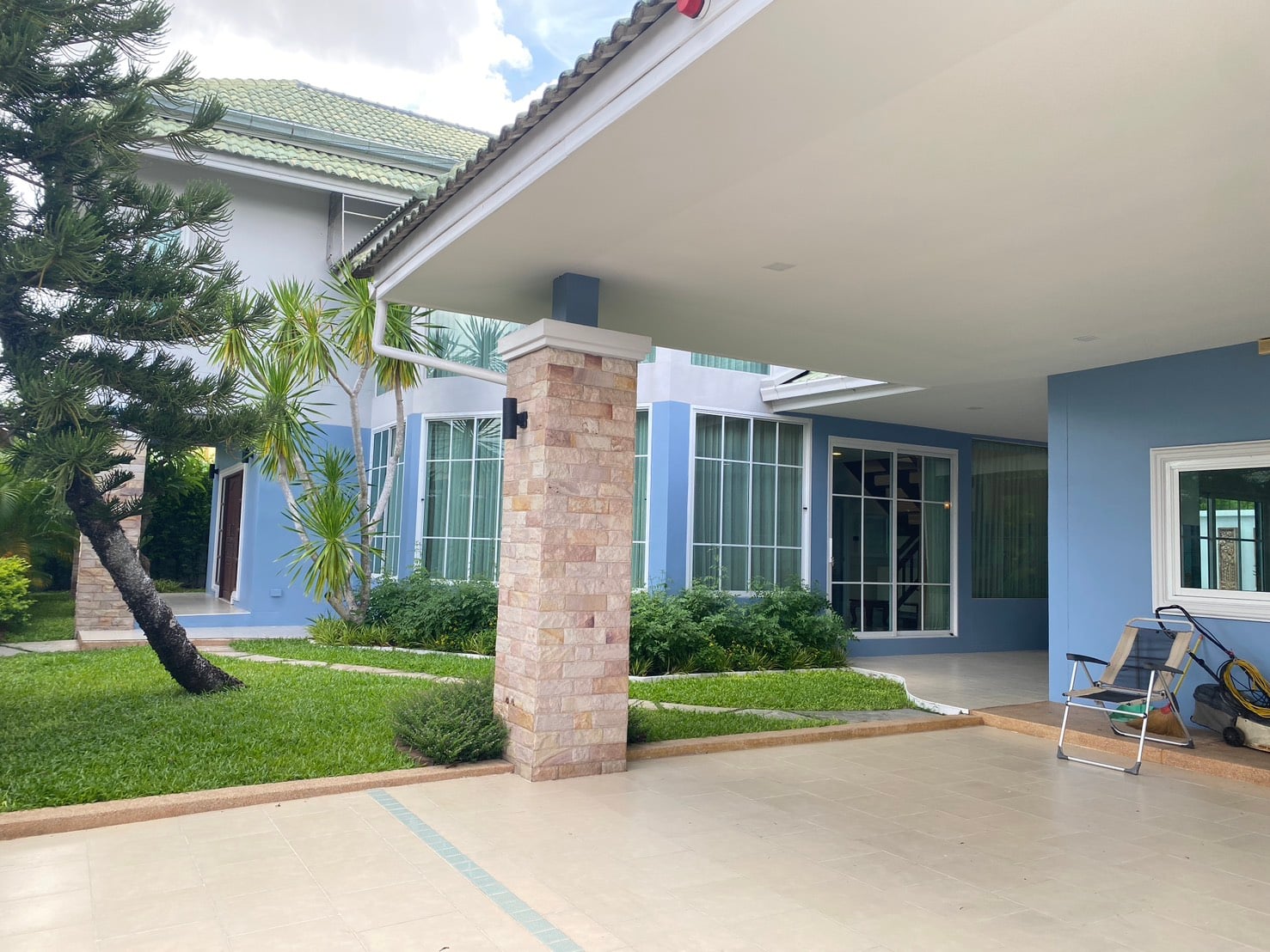 	 House pool villa for rent Pattaya Siam Country Club 70000 baht