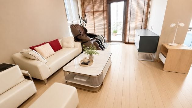 Nice, modern 1 – bedroom apartment with balcony and open view in Kim ...