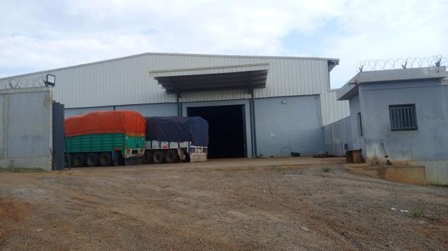 LOCATION ENTREPOT DE STOCKAGE YOPOUGON ABIDJAN