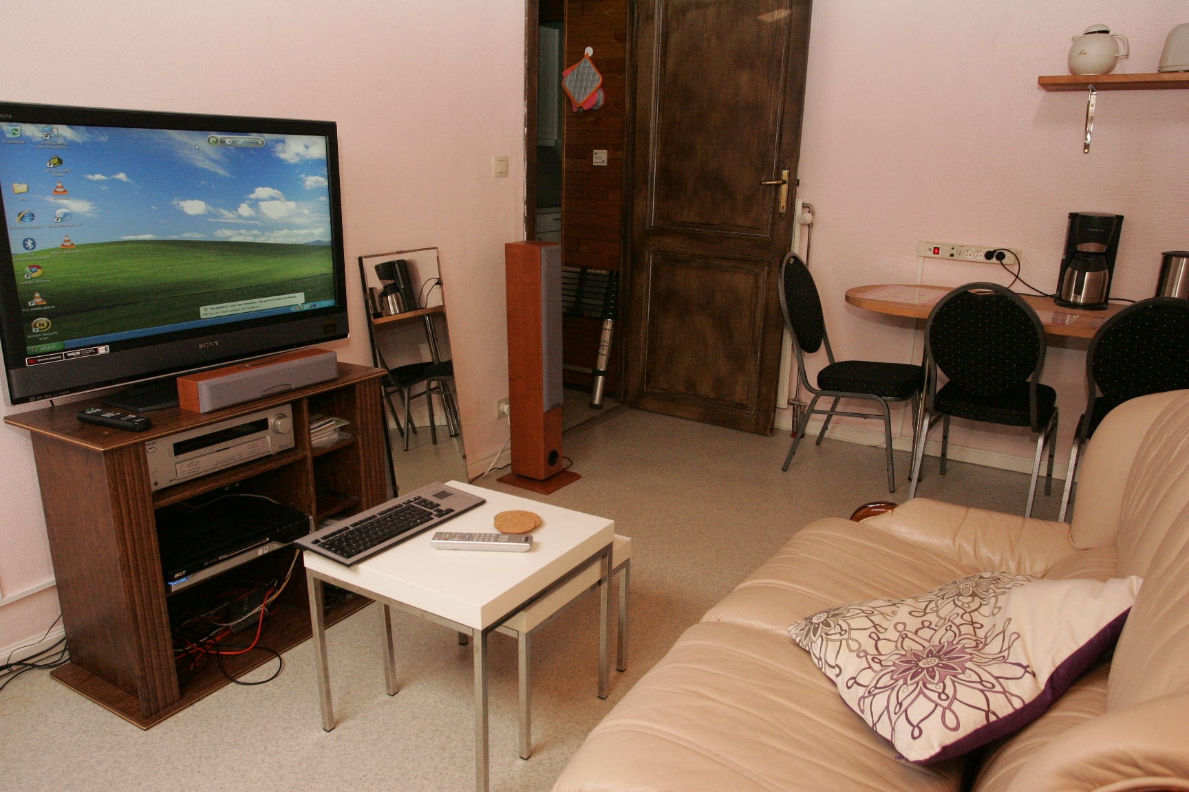 Nice furnished Apartment close to Eu