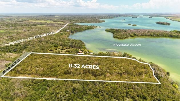 Terreno sopraelevato fronte laguna di 11,32 acri – Progresso Shores, ...