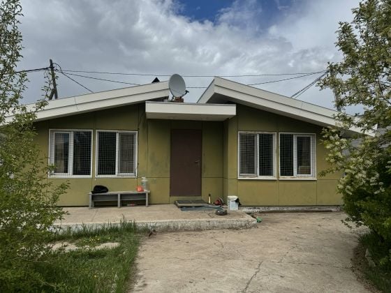 Comfortable house with a spacious yard