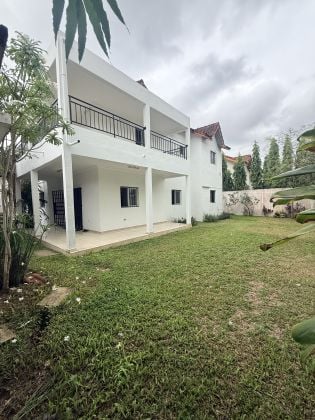 Riviera 4, écoles françaises, villa duplex de 6 ...