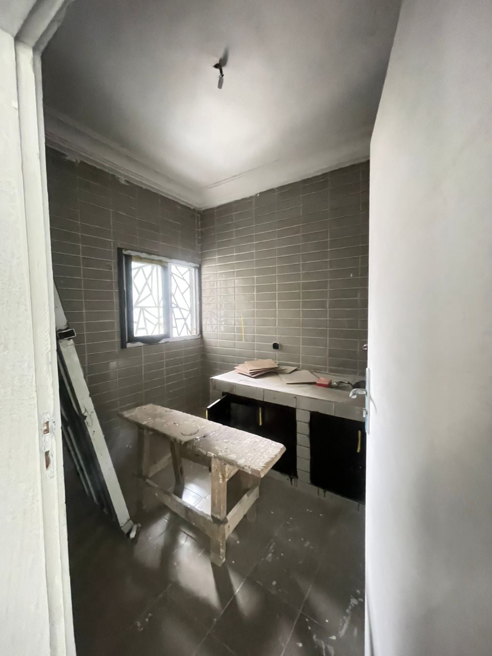 Appartements et studios à louer - Angré Chu