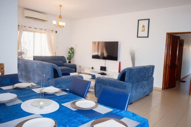 Location appartement meublé 4 pièces, Fidjrossè plage ...
