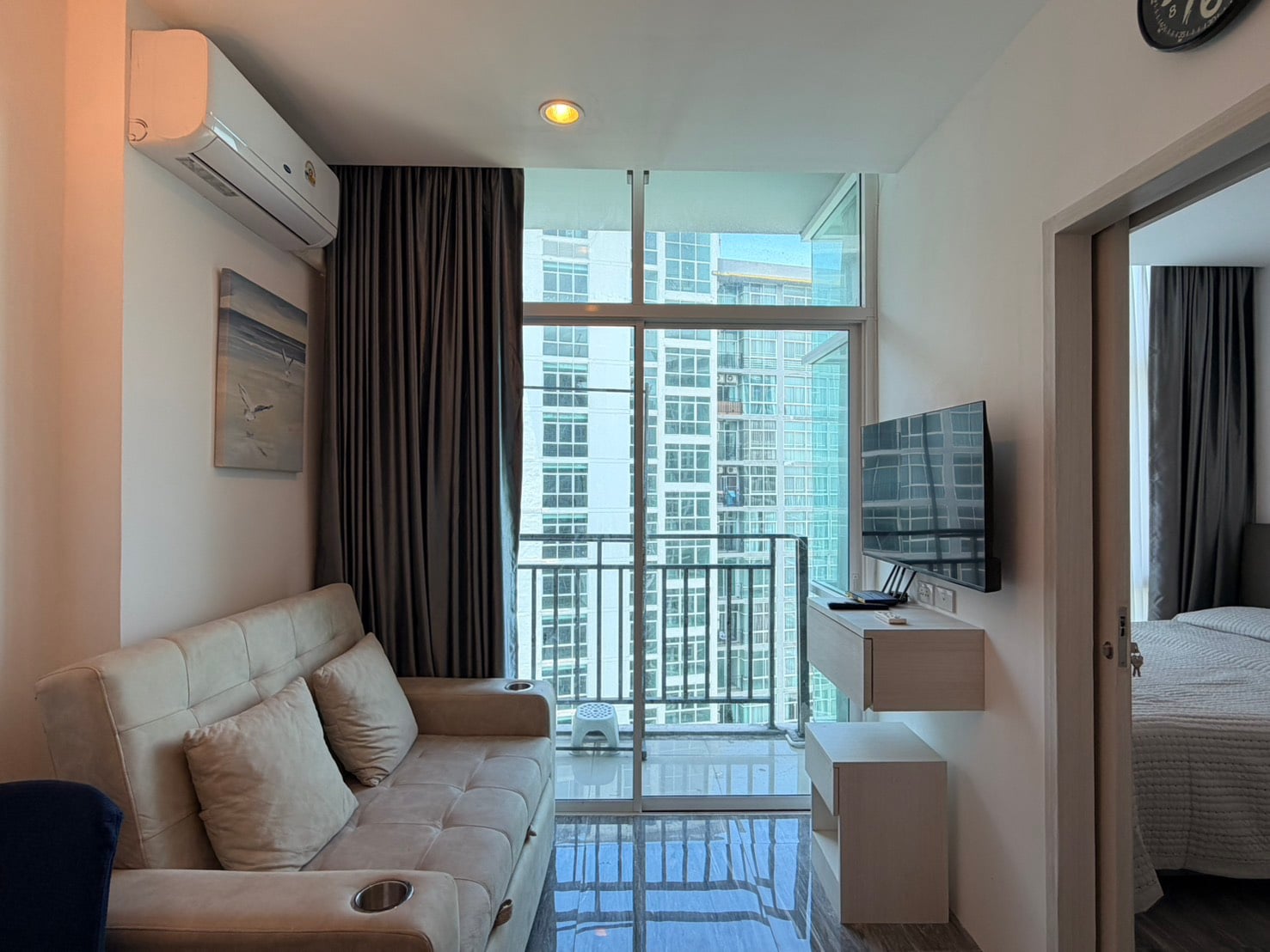 Condo for rent The Grand AD Jomtien Beach 5 minutes walk to the beach