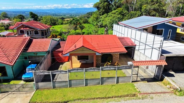 FOR SALE: MODERN HOME WITH FLAT LOT IN LA BONITA DE RIVAS, PEREZ ZELEDON: ...