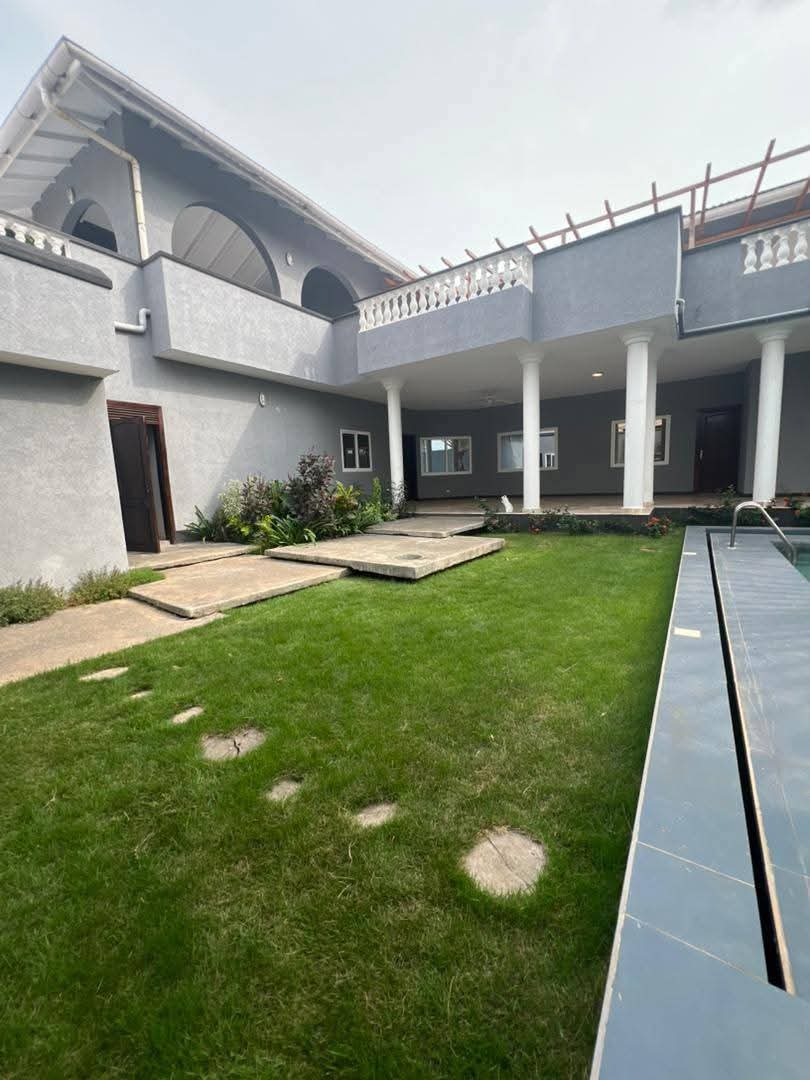 EXCEPTIONAL VILLA FOR SALE IN TOKOIN, CASABLANCA. 91 93 83 10