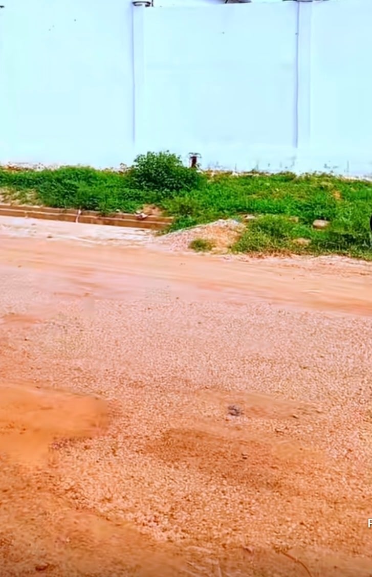 Corner plot of land for sale in Ouaga 2000, Zone A