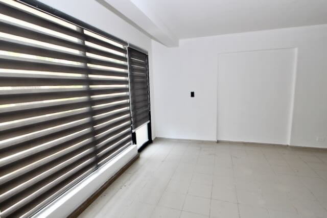ALQUILO LOCAL COMERCIAL EN PIANTINI PRIMER NIVEL 