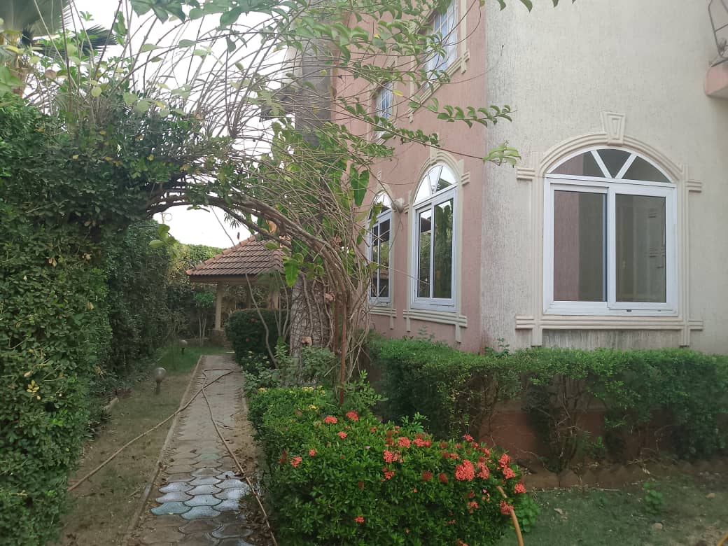 TRÈS BELLE VILLA À VENDRE
