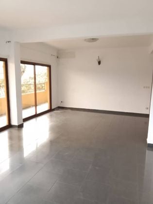 Appartement de deux chambres à louer à BALI 