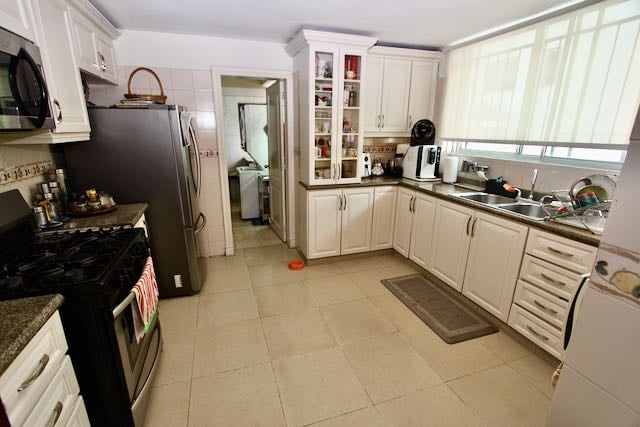 VENDO PENTHOUSE EN NACO CON 5 PARQUEOS