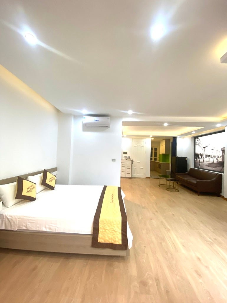 Nice studio apartment in Truc Bach, Ba Dinh district for rent