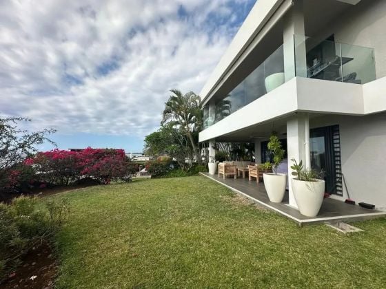  APPARTEMENT EN BORD DE MER Réf. : TAM-IM25788-NE | Statut : ...