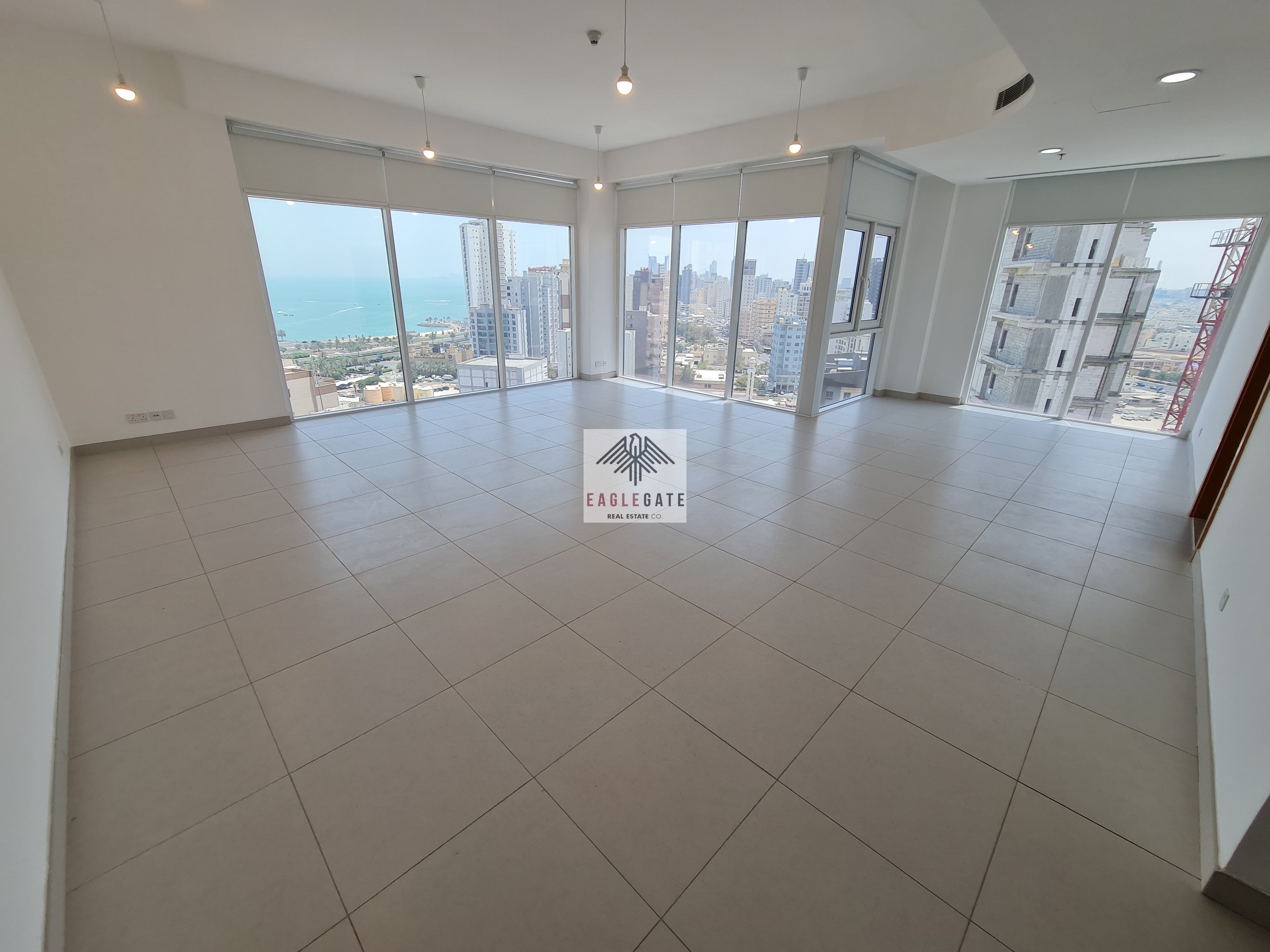 Bneid al Qar. Modern 3 bedroom apartment with nice view