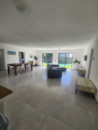 House to rent close to the beach in a safe area in Blouberg CPT