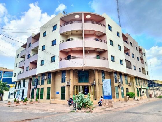 Appartement de 2 chambres à louer à l'aci 2000