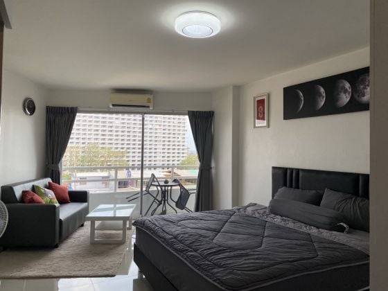 Viewtalay 1 for rent  32 sq m, Pattaya, public transportation available