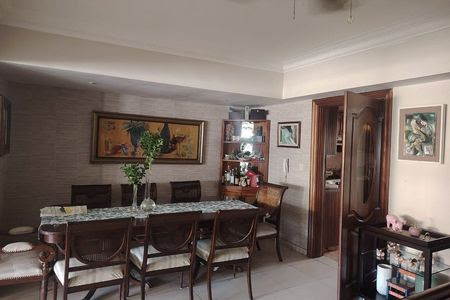VENDO APARTAMENTO EN EVARISTO MORALES CLASICO