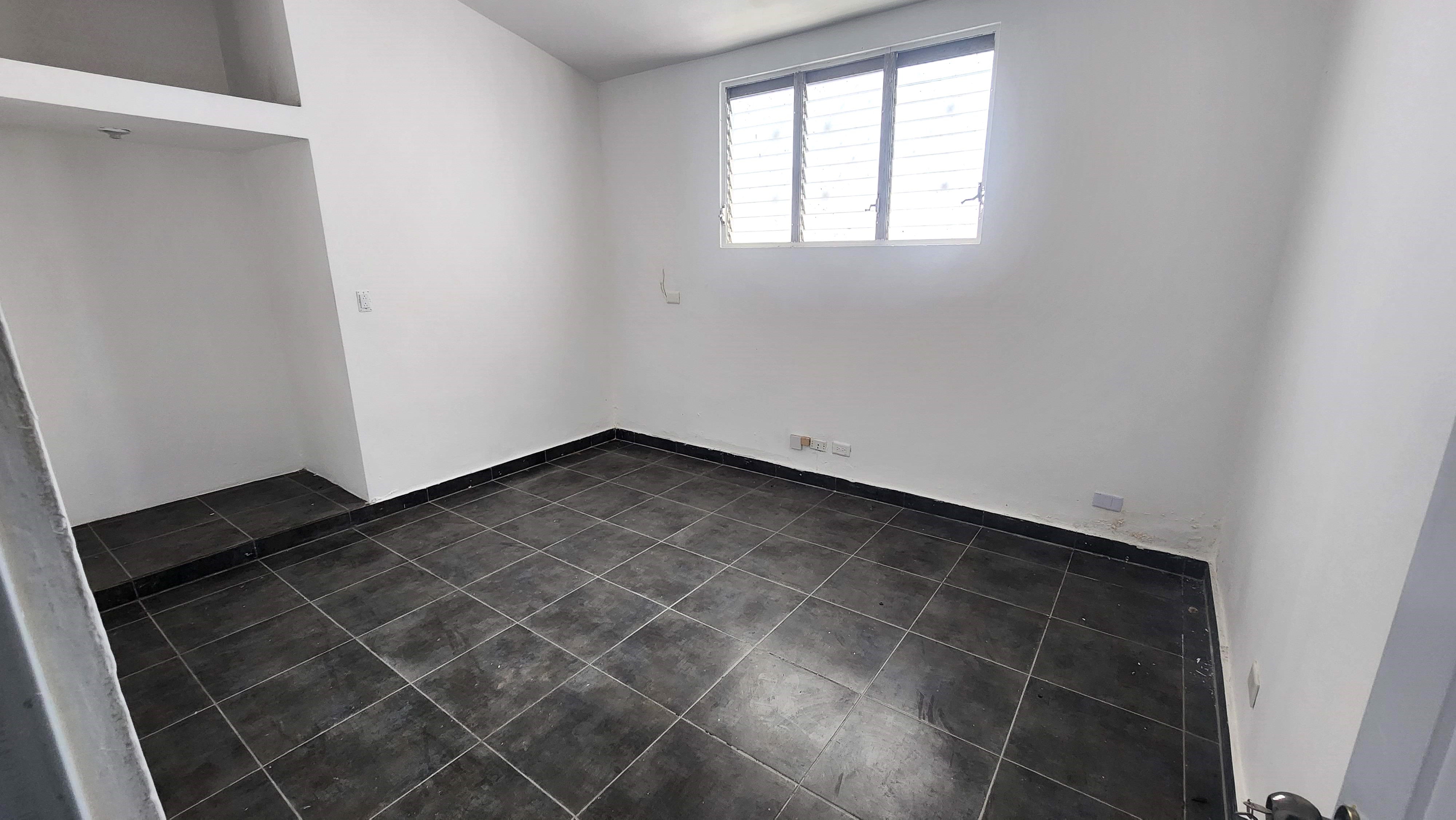 ALQUILO CASA EN GAZCUE USO COMERCIAL