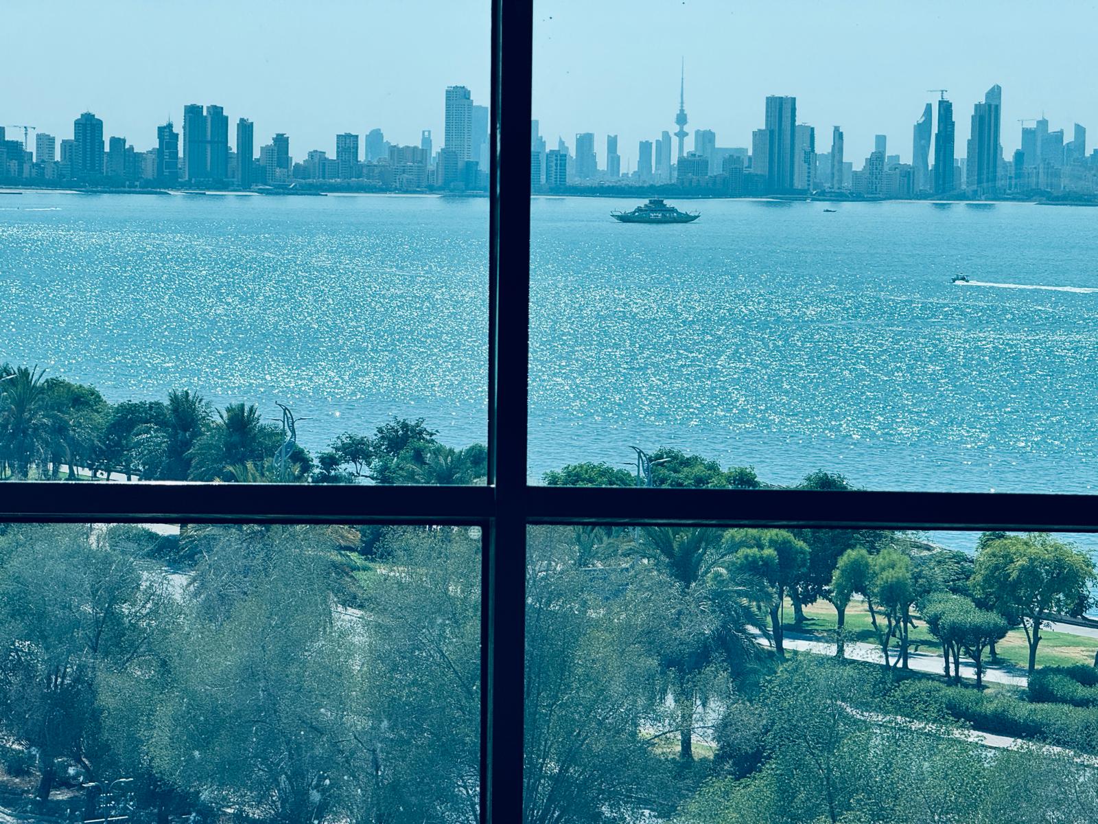 Commercial office for rent, spaces available: 889 sq m - 950 sq m, 320 sq m - 209 sq m - 175 sq m - Kuwait City - Sharq