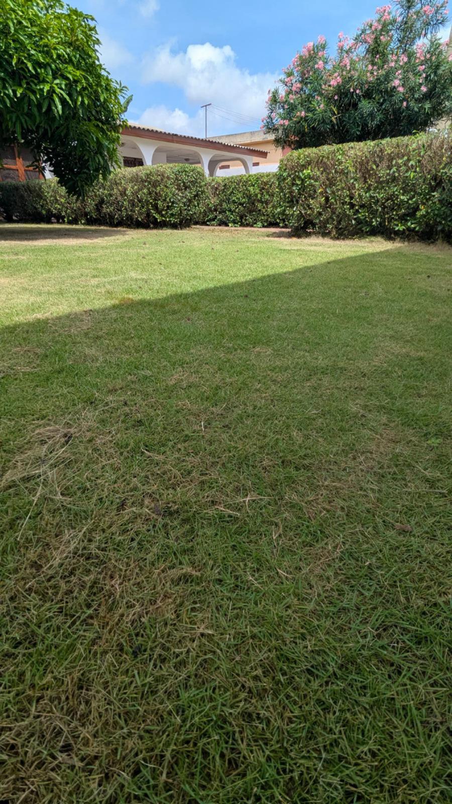 Villa totalmente equipada con jardín en alquiler 