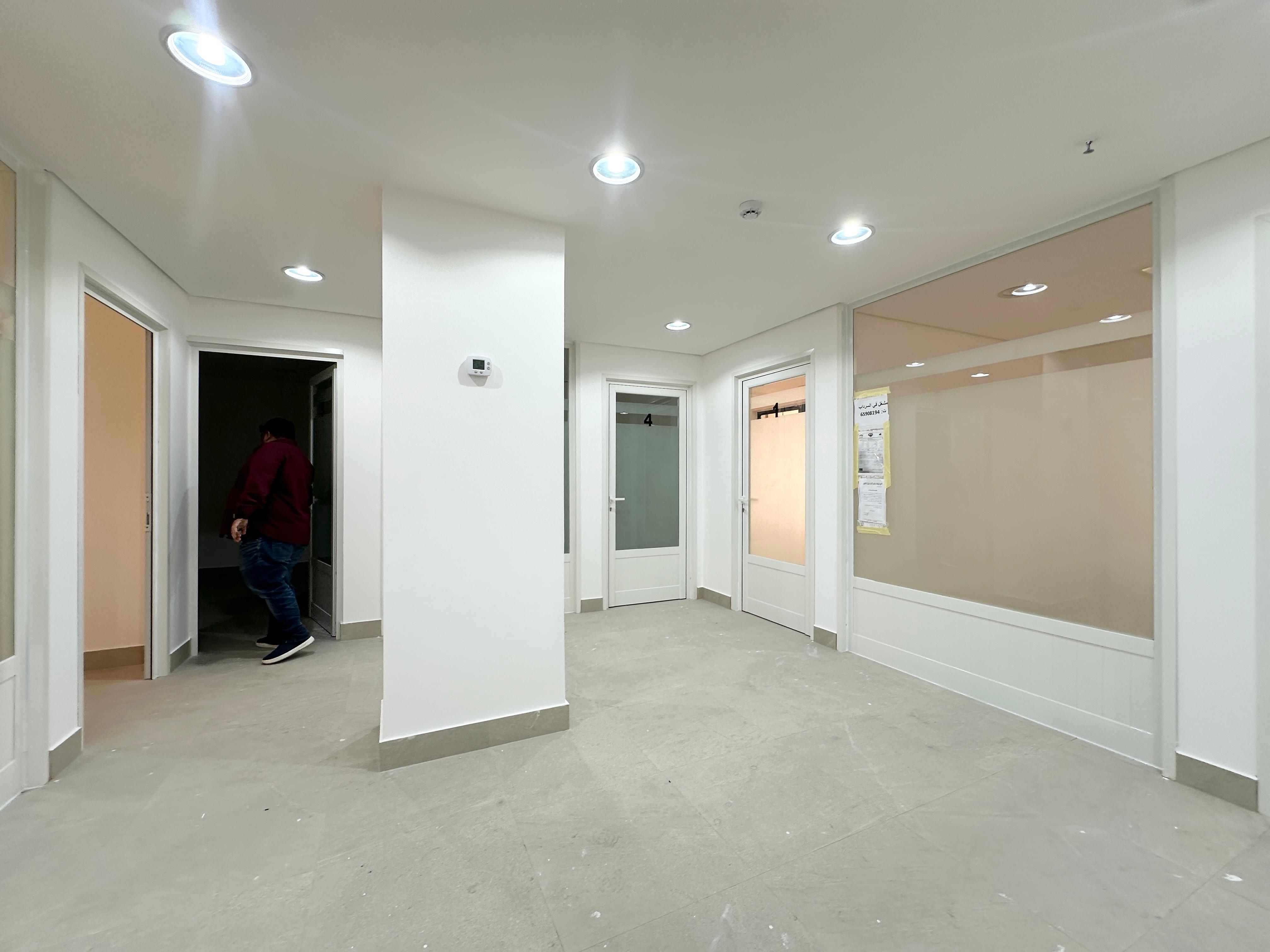 Commercial office For rent in KuwaitCity