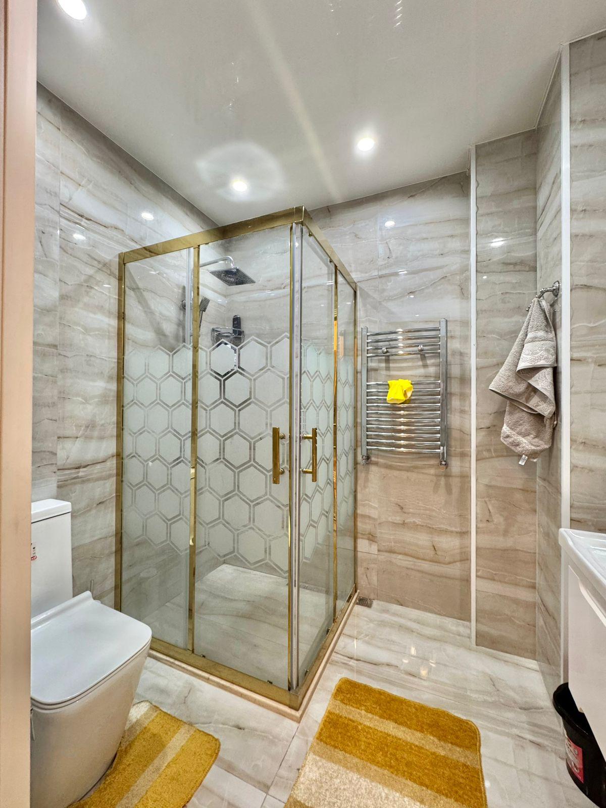 Apartamento moderno en alquiler a largo plazo en una ubicación privilegiada.