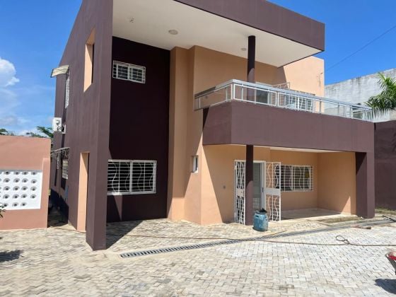 Une villa duplex de 6 pièces à louer