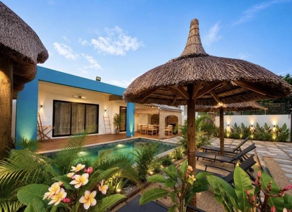 Long-term rental – Villa with private pool and tropical garden in ...