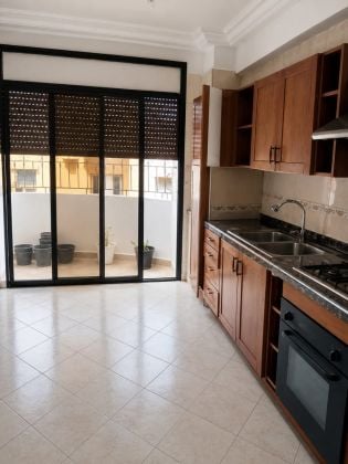 Appartement a Louer Vide a Maarif Extension