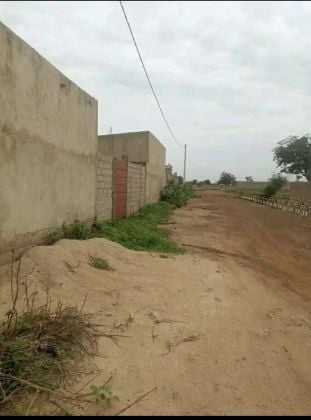 Terrain en vente à lextension sud Ouaga 2000