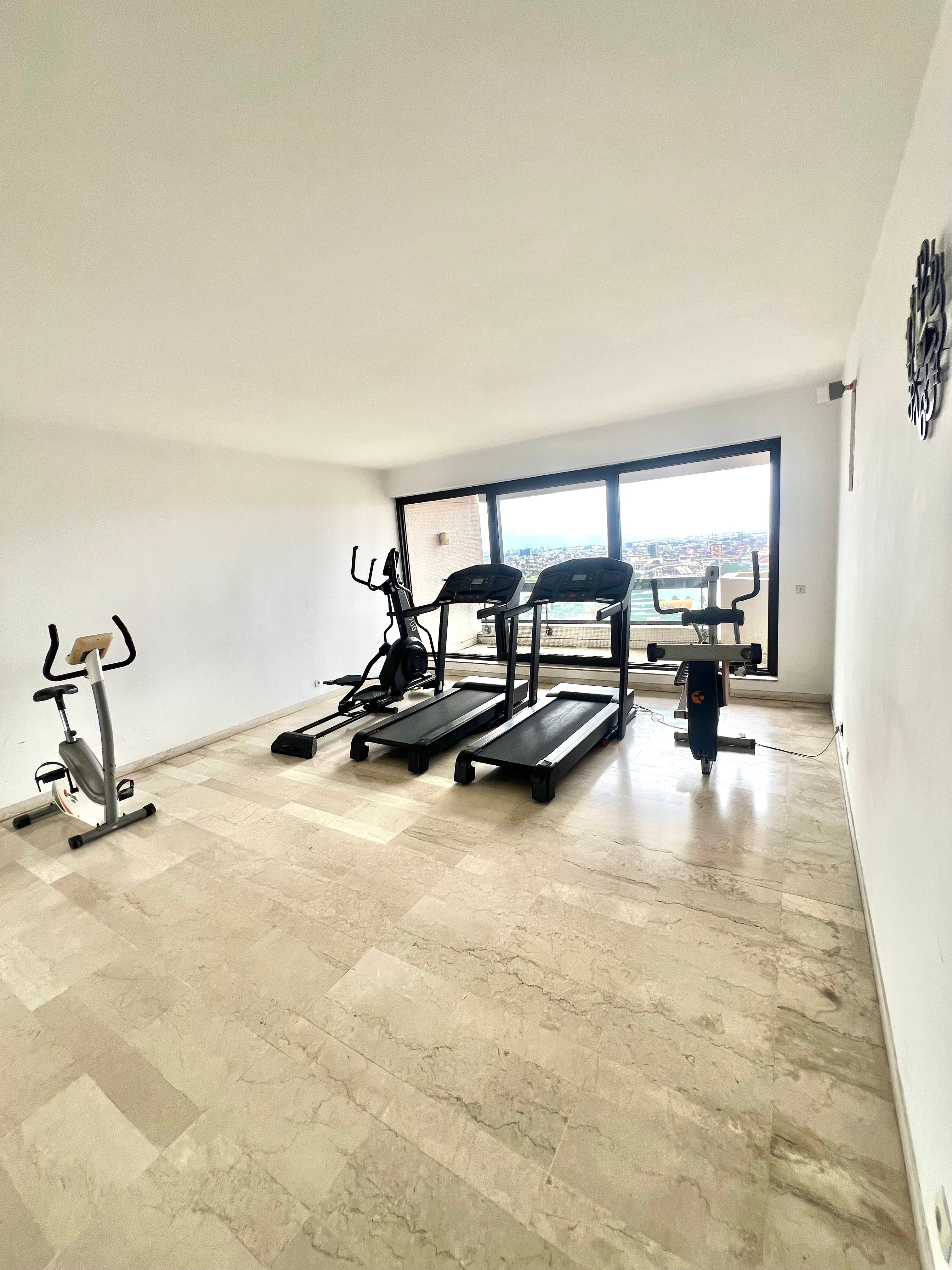 Several 3 & 4 room apartments available for rent in Plateau