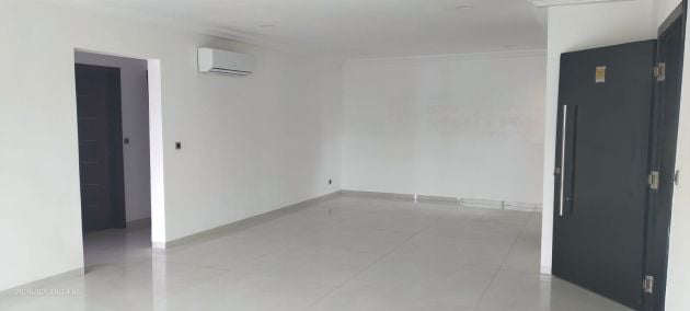 Se alquila: Magnífico apartamento de lujo en Riviera Golf 4.