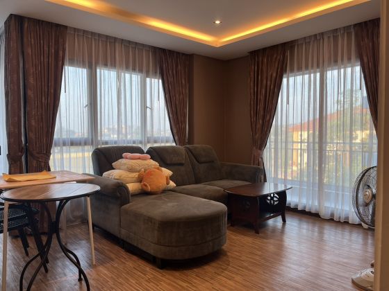 The Blue Residence BIG ROOM for rent with Washing machine. 