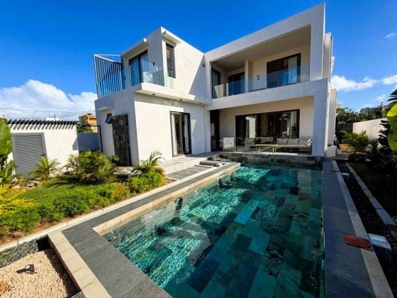 ELEGANT 4-BEDROOM VILLA FOR SALE – TROU AUX BICHES, NORTH
