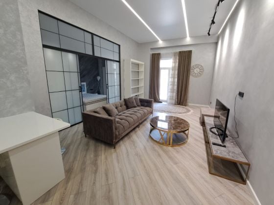 Apartment for rent in a White city.Prestigious complex "Knightsbrige ...