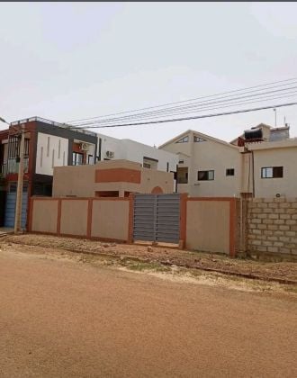 Terrain en vente à lextension sud Ouaga 2000